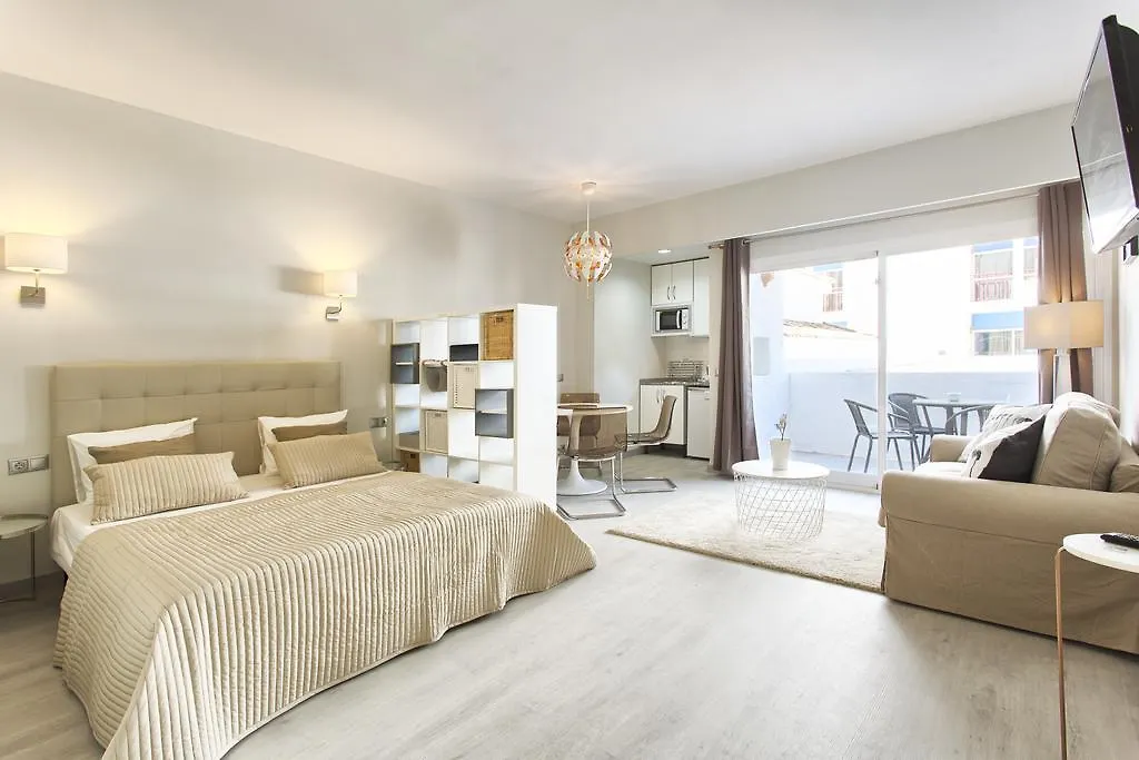 Banus Beach Studios Marbella Apartment