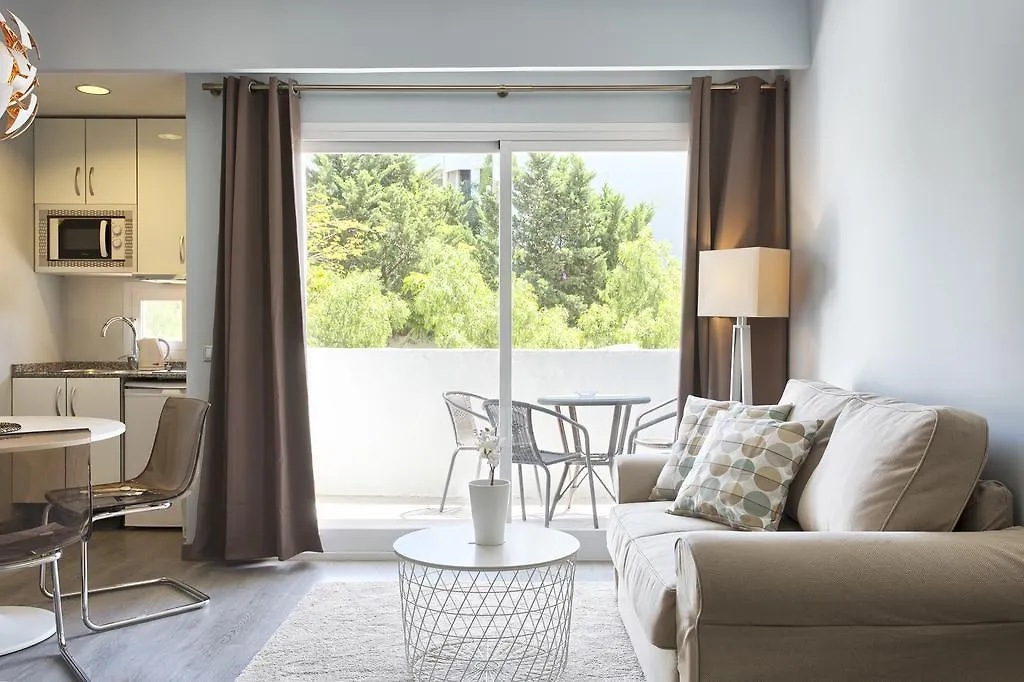 Banus Beach Studios Marbella 0*,  Spain